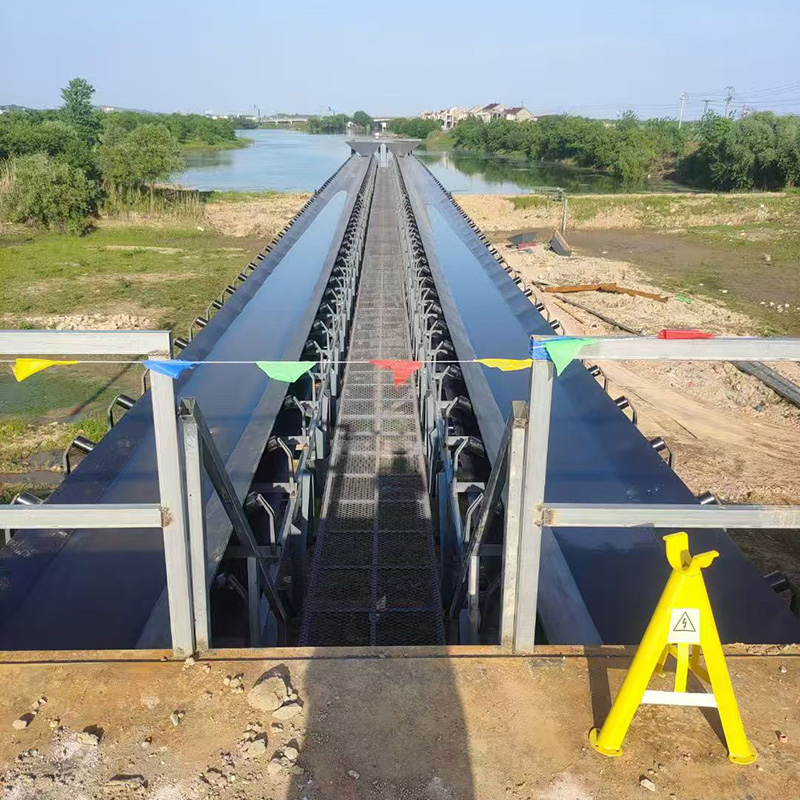 Ленточный конвейер